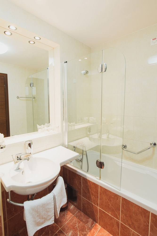 Superior Double or Twin Room, Balcony, Sea View - Photo 6