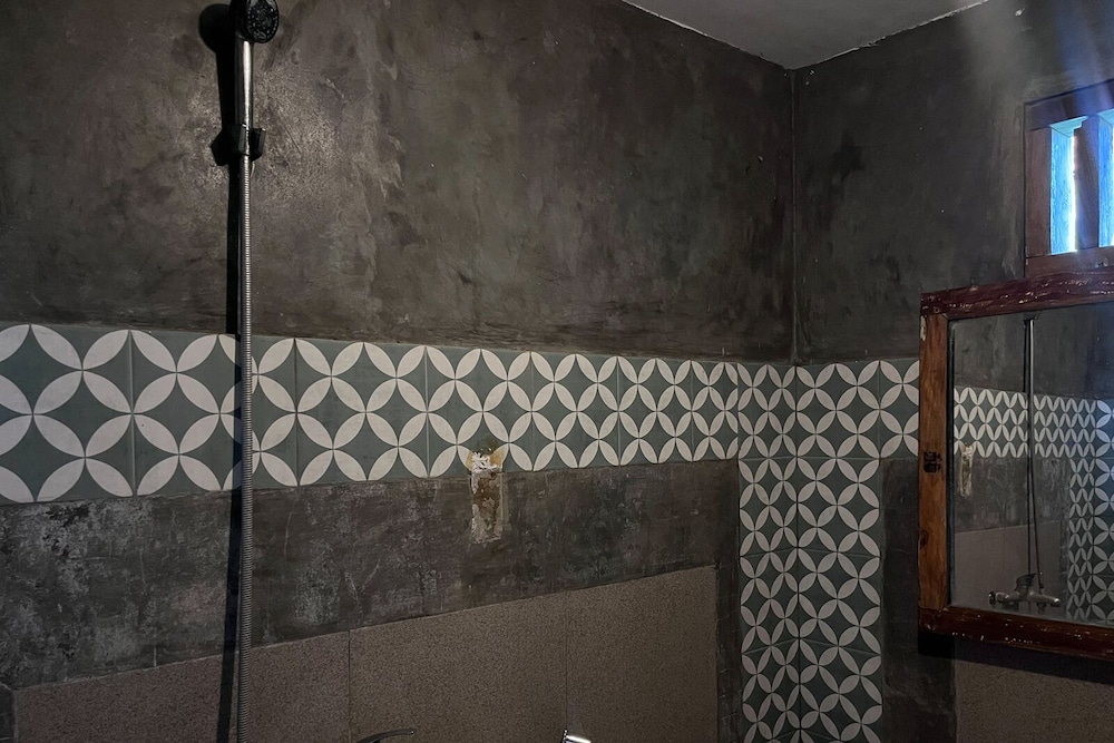 Executive Room - Photo 5