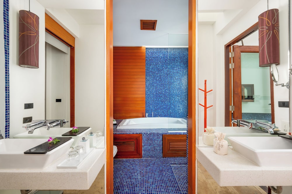 Pool Villa - Free Daily Minibar - Photo 8