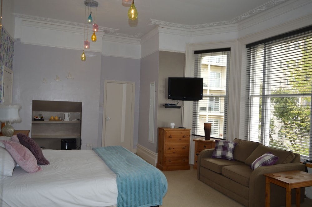 Luxury Suite, Ensuite, City View (Luxury Suite) photo 3