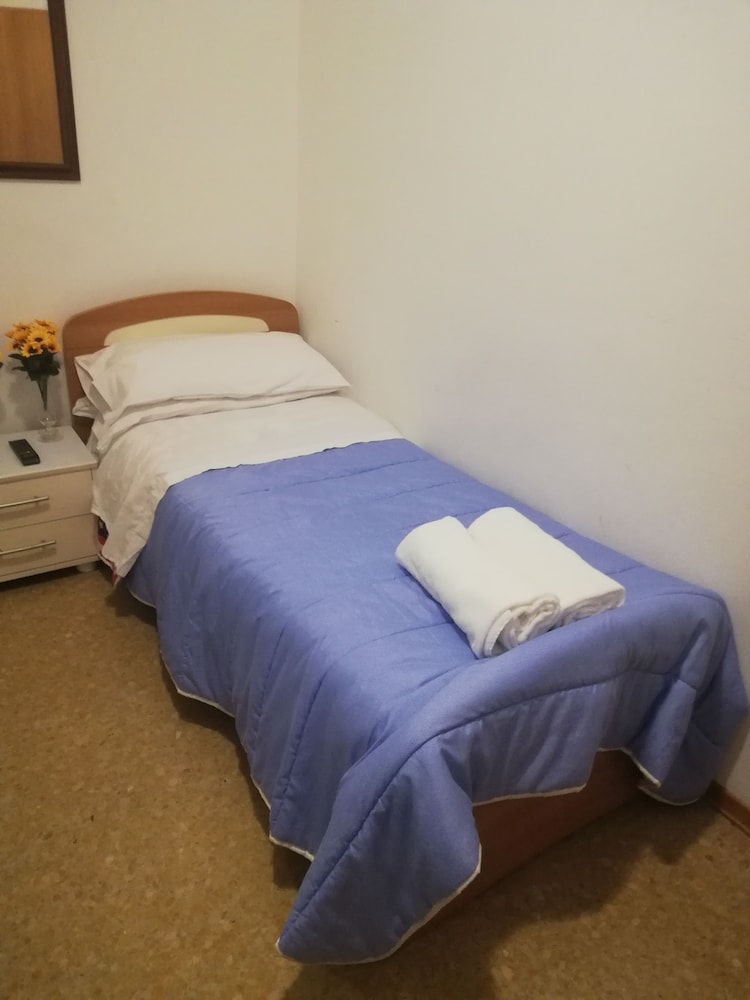 Single Room, Balcony photo 1