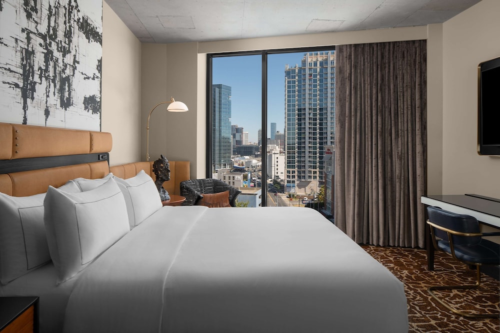 City Room, 1 King Bed, Accessible, City View - Photo 8