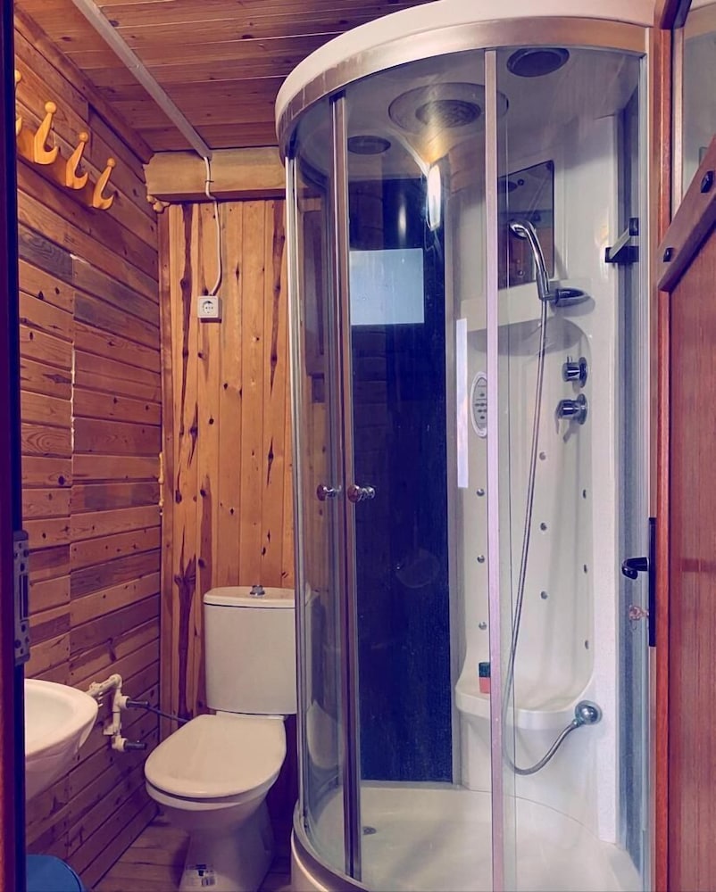 Comfort Bungalow, 1 Double Bed, Balcony, Garden View photo 2