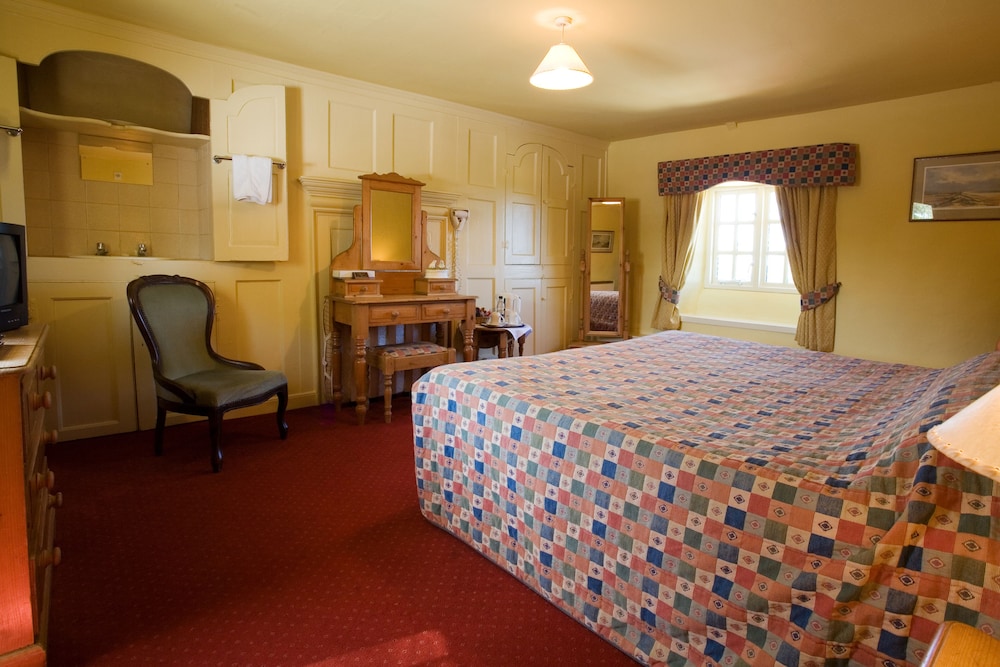 Classic Double or Twin Room