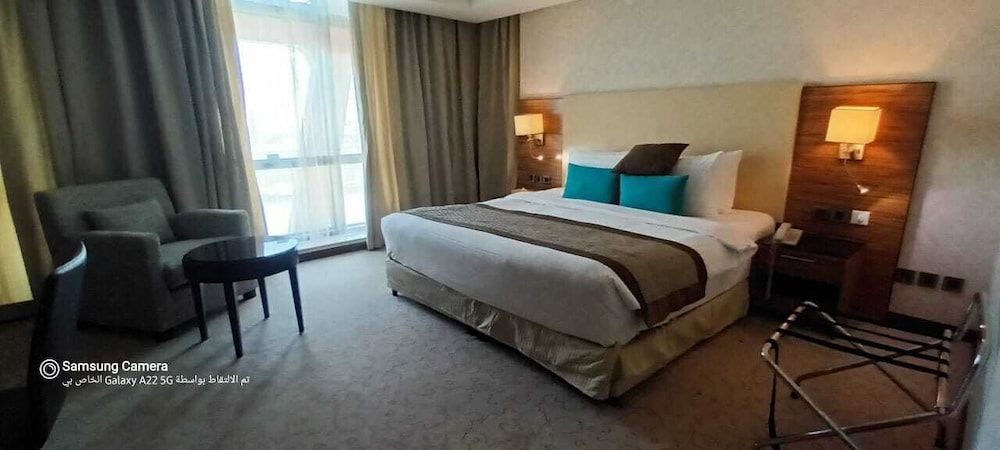 Junior Suite - Photo 1