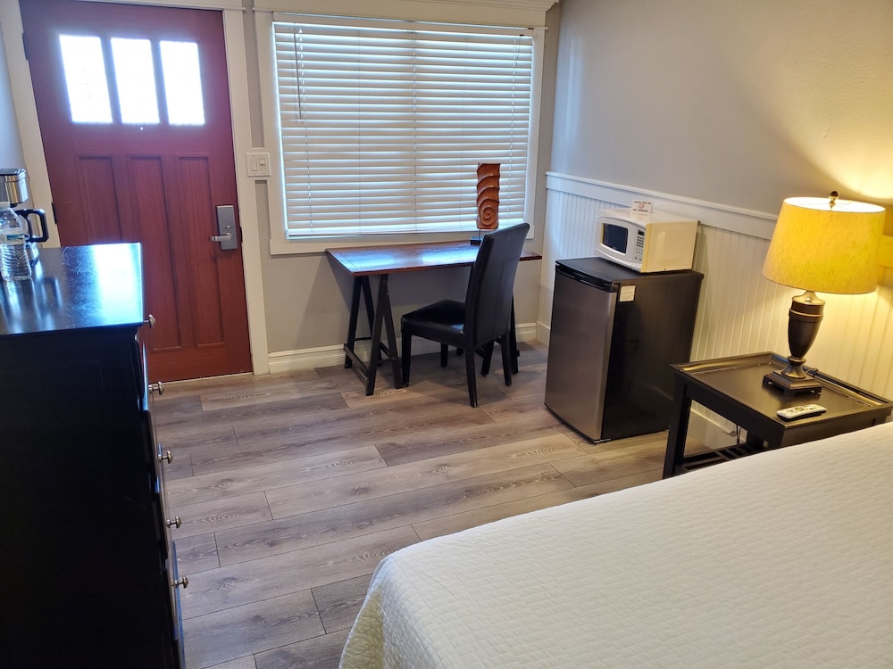 Standard Room, 1 Double Bed photo 3