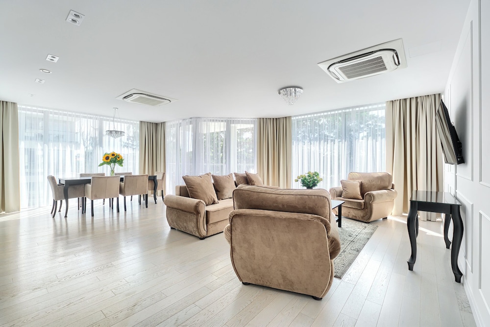 Executive Apartment