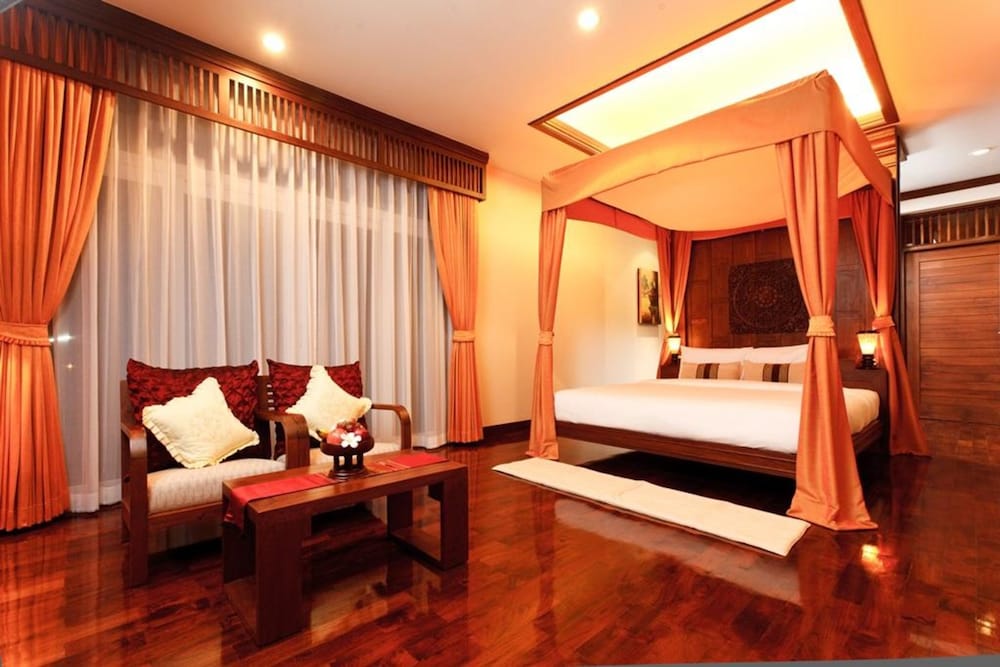 Deluxe River Villas