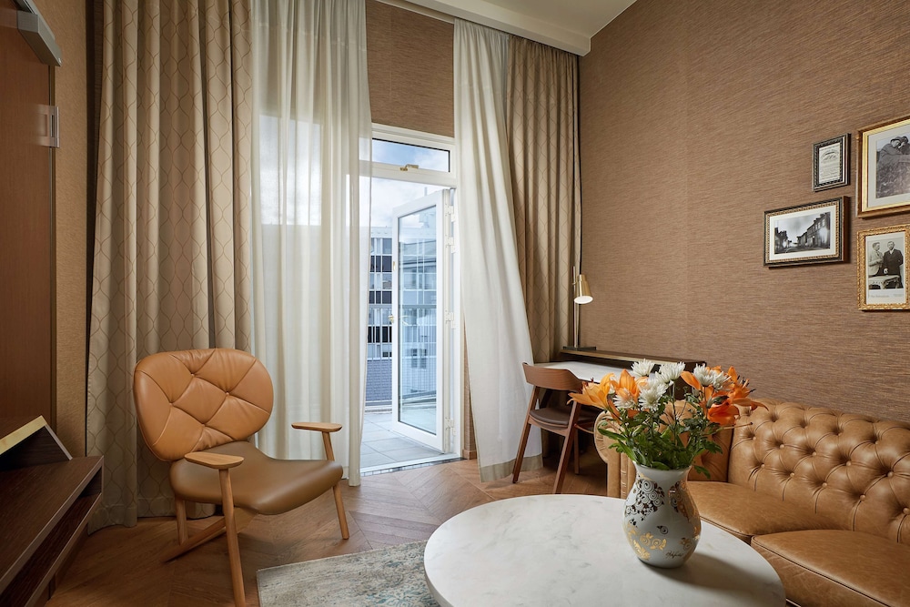 Diplomat Suite photo 1