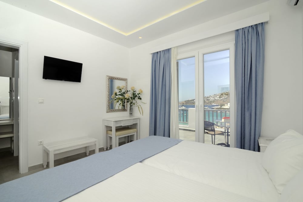 Family Room, Sea View photo 1