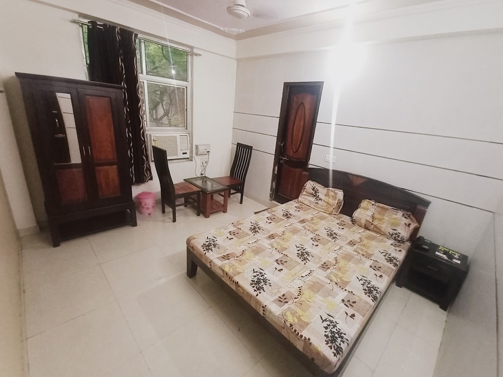 Deluxe Double Room photo 2