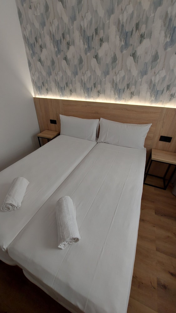 Standard Room photo 3
