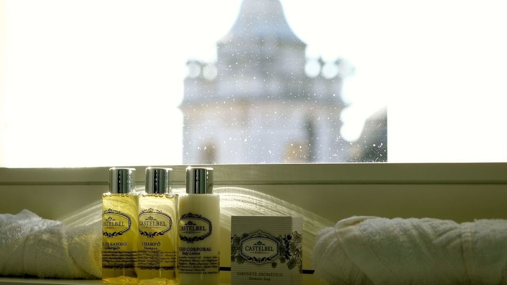 Suite, City View thumbnail 6