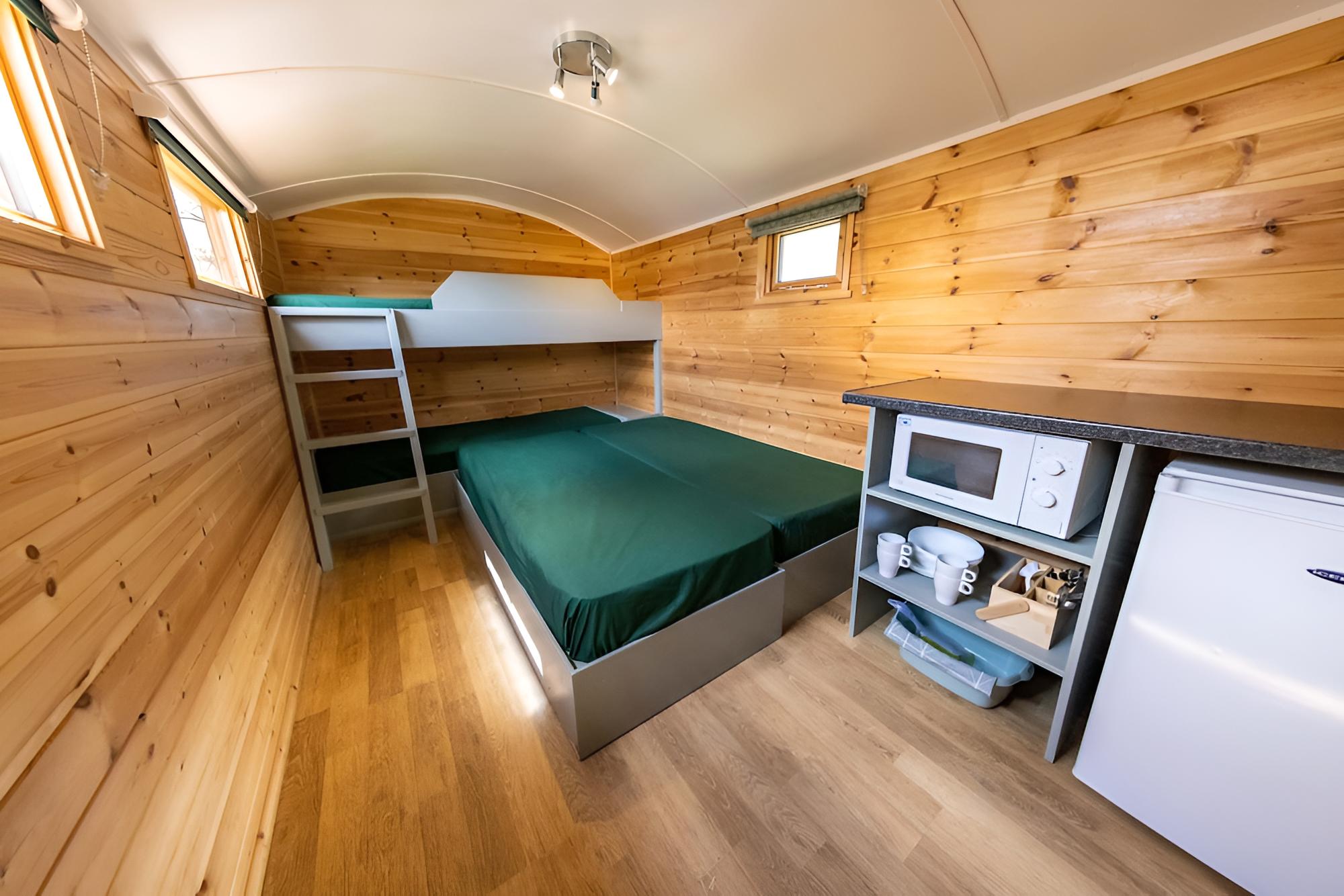 17 - Sweet Alford Camping Pod photo 3