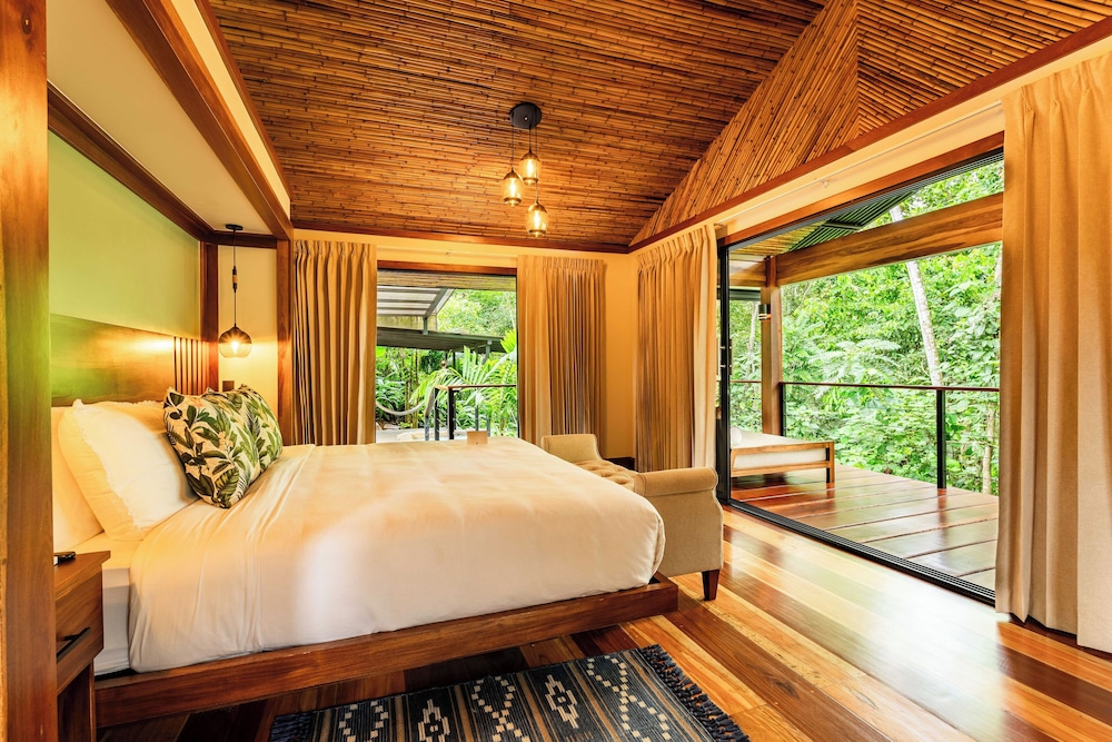 Luxury Bungalow, 1 Bedroom, Non Smoking, Mountain View photo 1