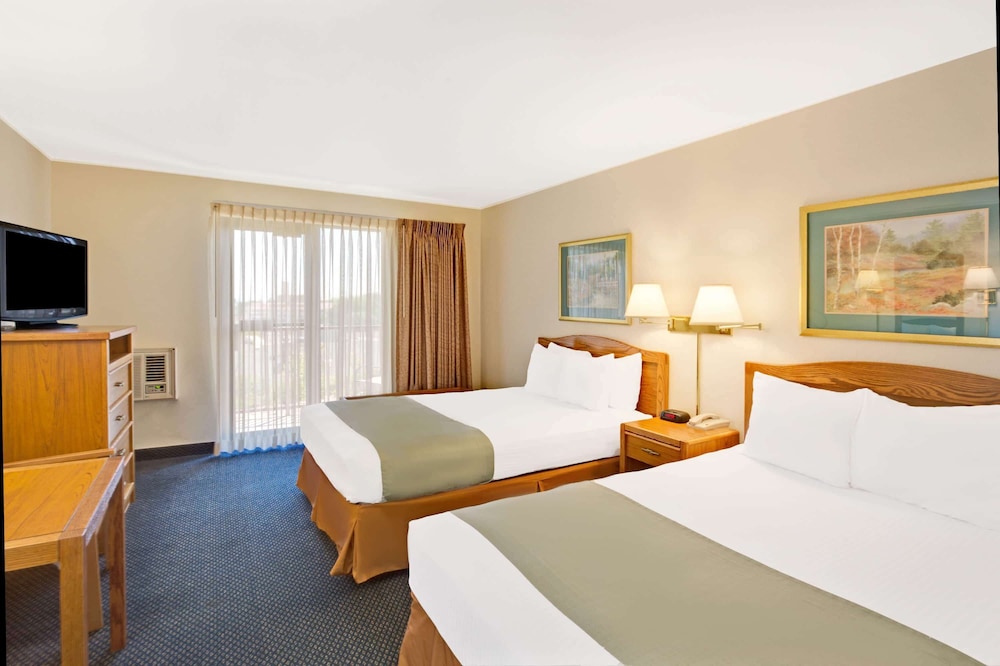 Suite, 1 Bedroom, Non Smoking photo 1
