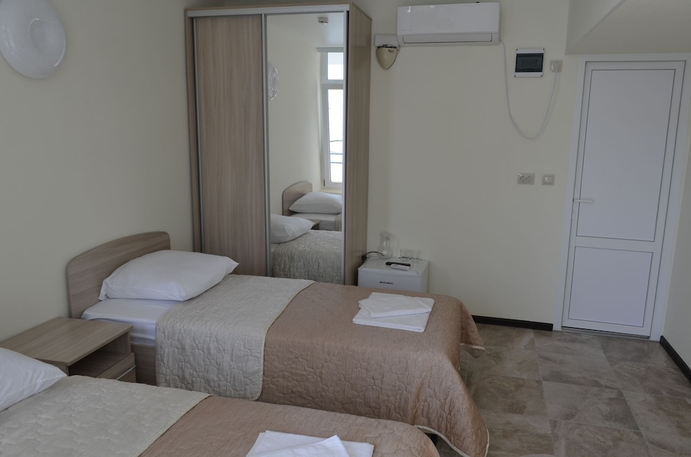 Standard Twin Room, Sea View, Ground Floor photo 2