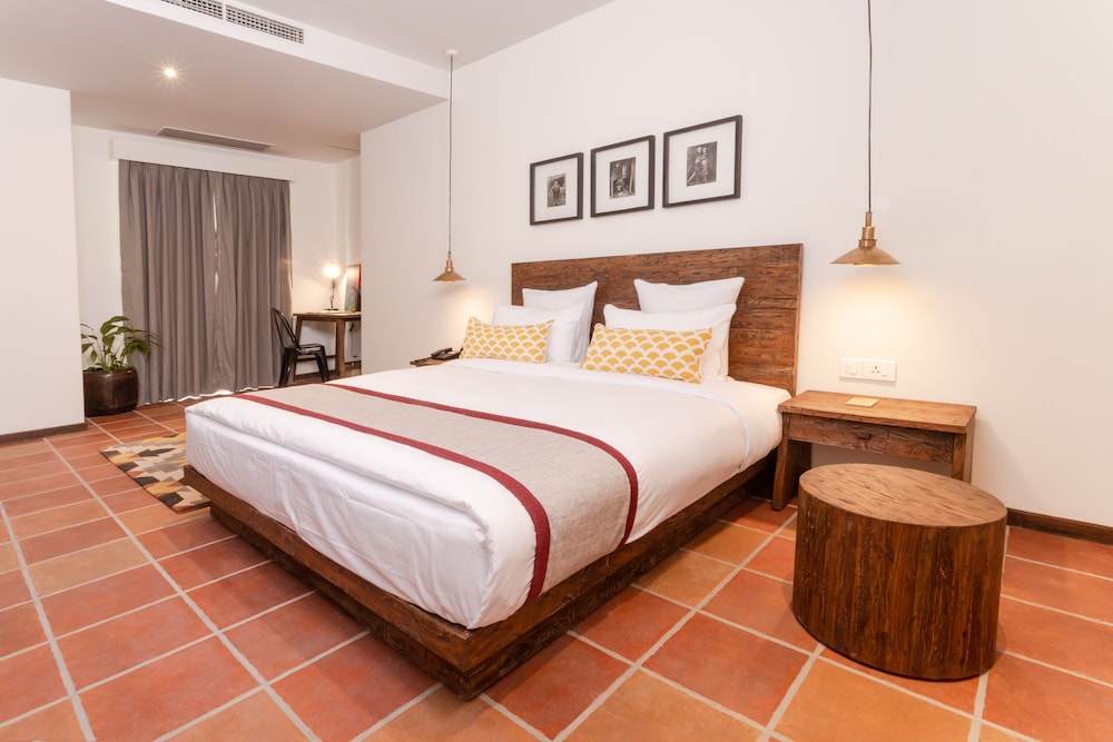 Family Suite, 1 King Bed, Terrace, City View photo 2
