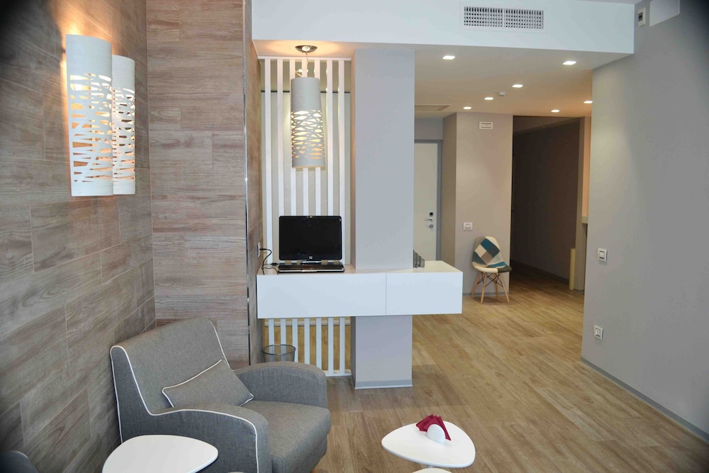 Suite (Patek) photo 3