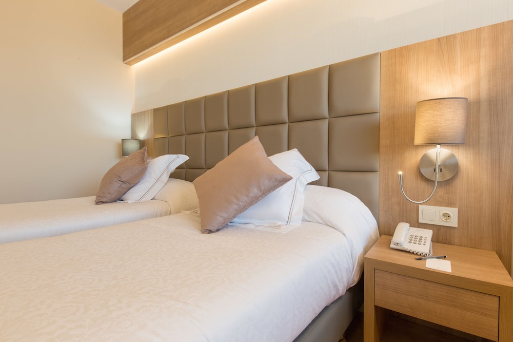 Superior Twin Room photo 1