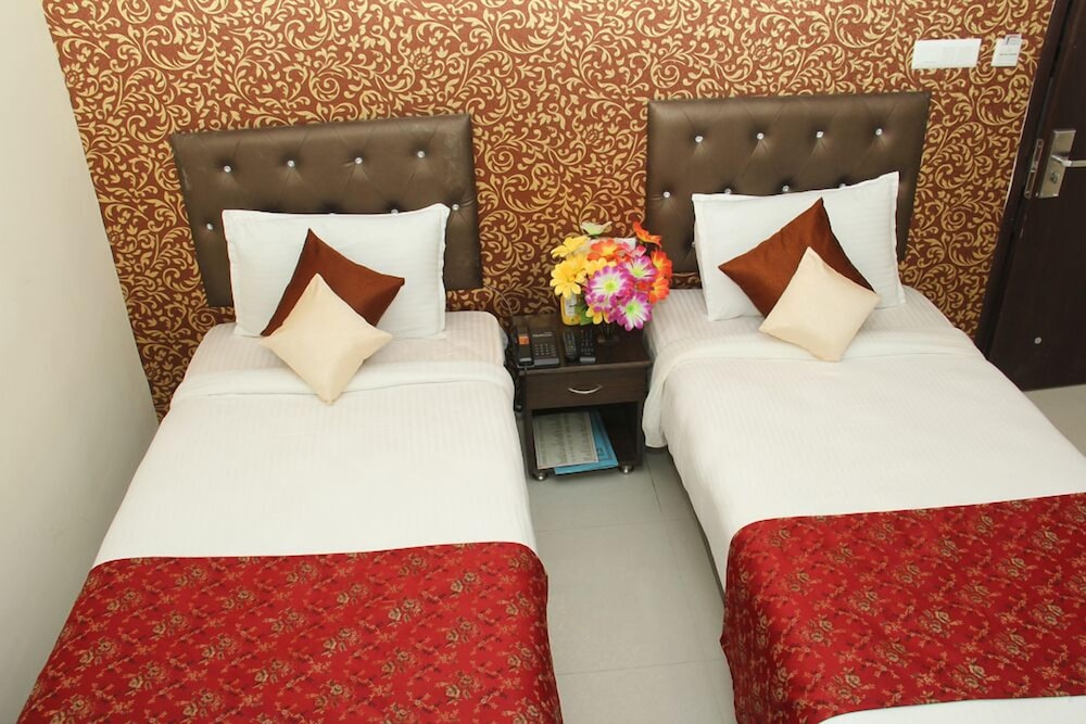 Deluxe Single Room