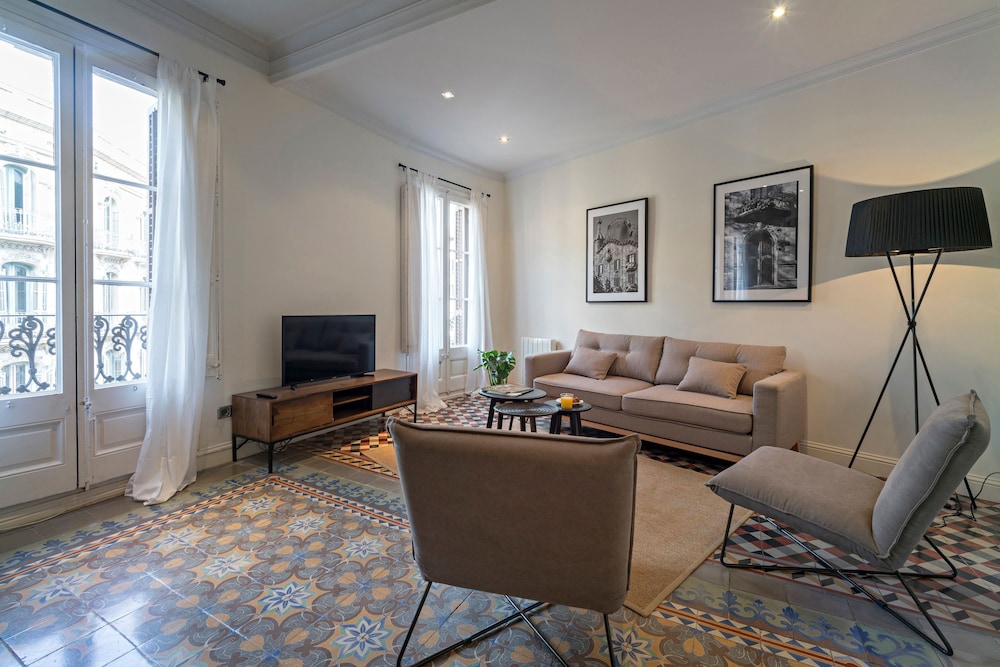 Apartment, 2 Bedrooms, City View