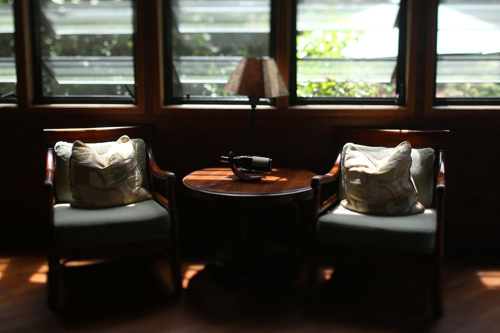 Superior Room, 1 King Bed photo 2