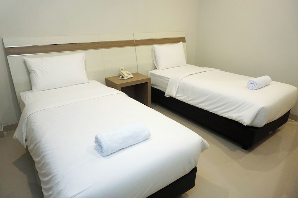 Comfort Twin Room photo 3