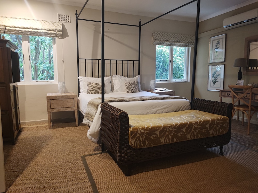 Classic Double Room (En-suite) photo 1