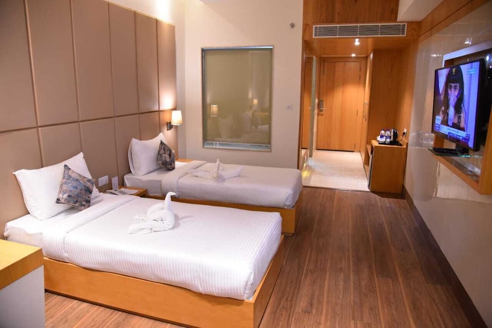 Executive Room photo 2