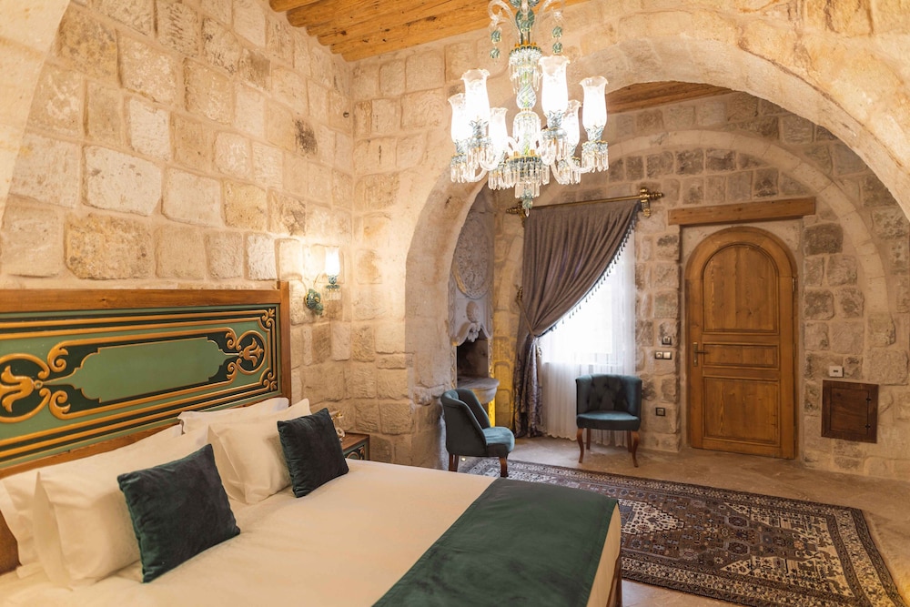 Jakuzili Suite - Photo 34