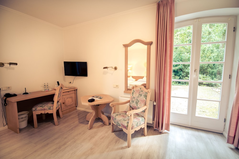 Double Room - Photo 2