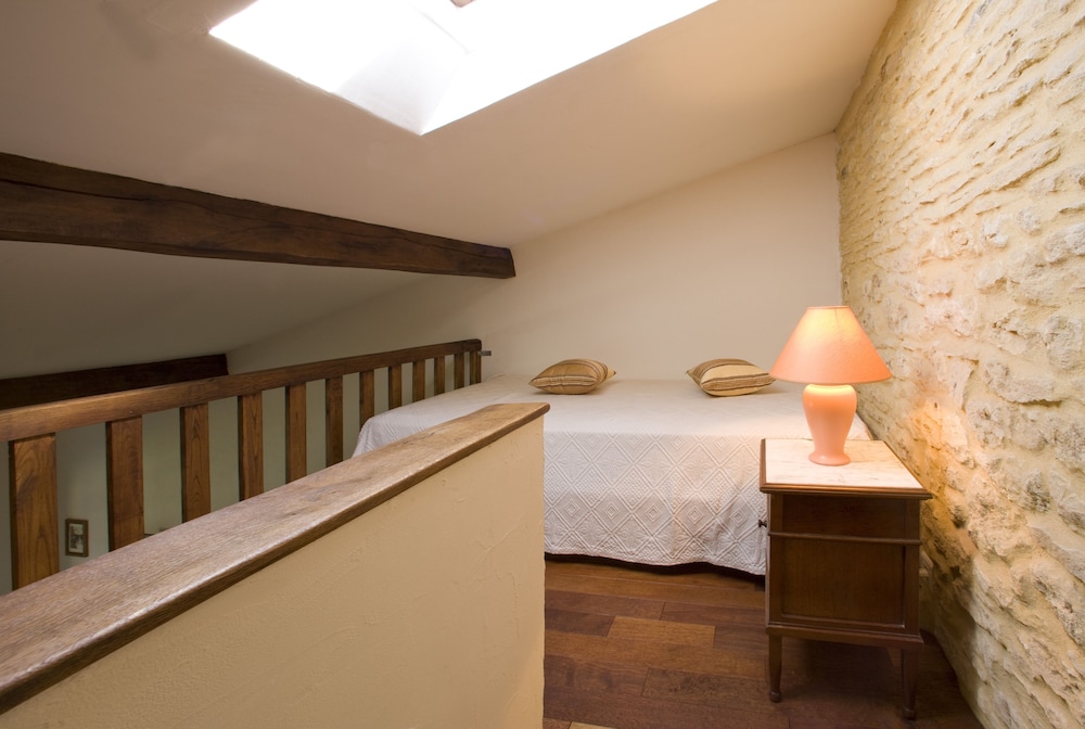 Comfort Room - Photo 4