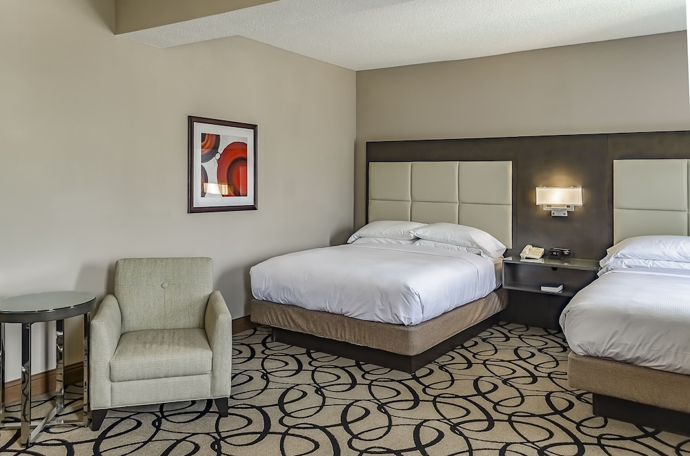 Studio Suite, 2 Queen Beds, Accessible, Bathtub (Mobility & Hearing) photo 2