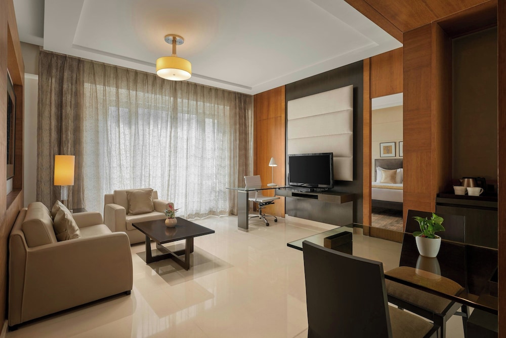Suite, 1 King Bed