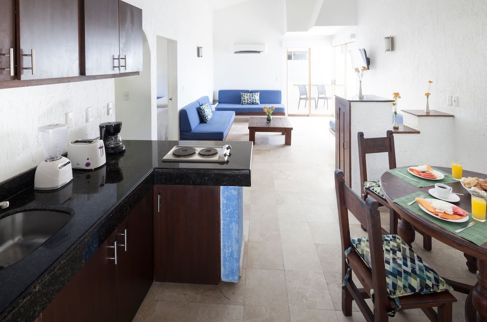 Suite, 1 Bedroom, Terrace, Sea Facing - Photo 8