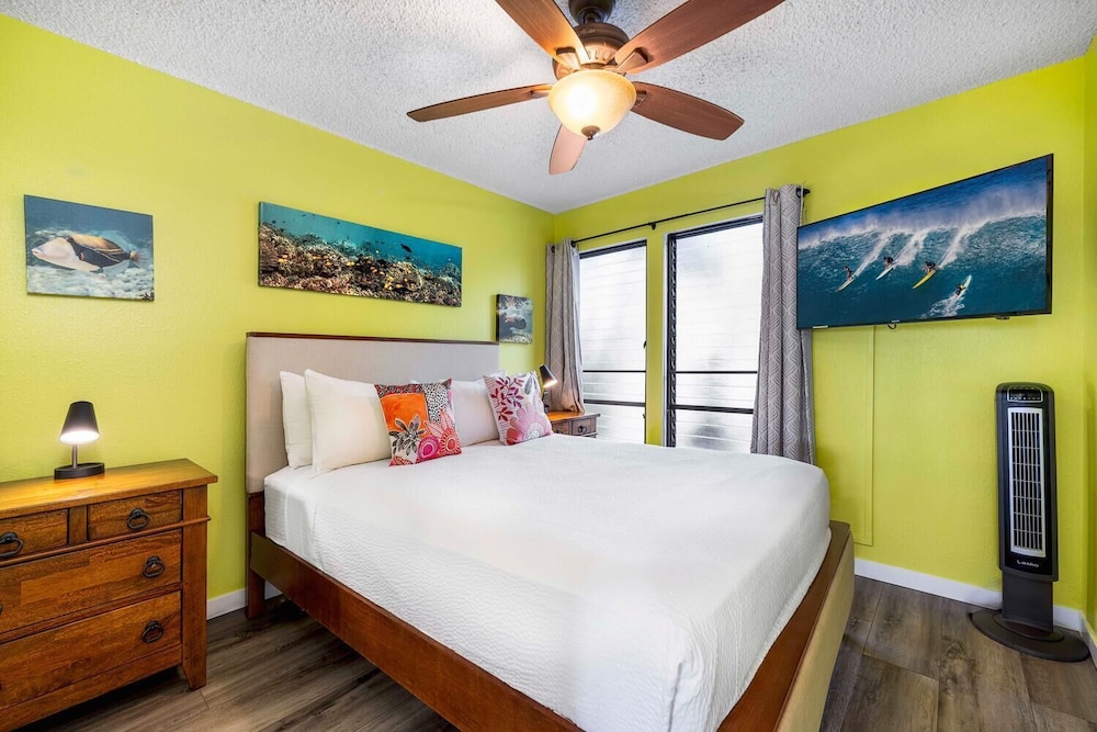 Condo, Multiple Beds, Lanai, Ocean View (Sea Village 2106)