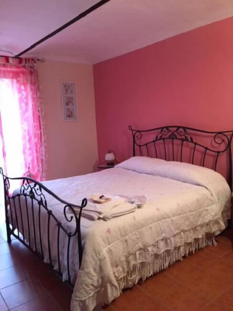 Double Room, Shared Bathroom