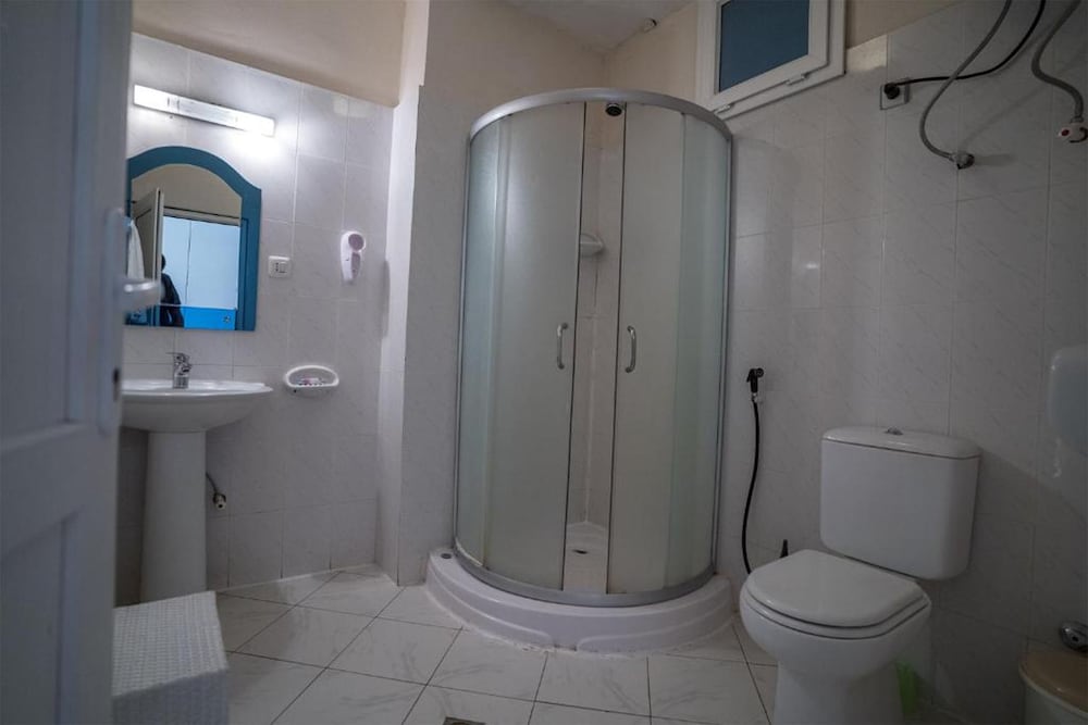 Triple Room - Photo 5