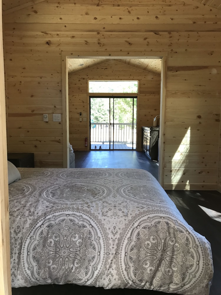 Mountain Retreat Cottage - C3 photo 1