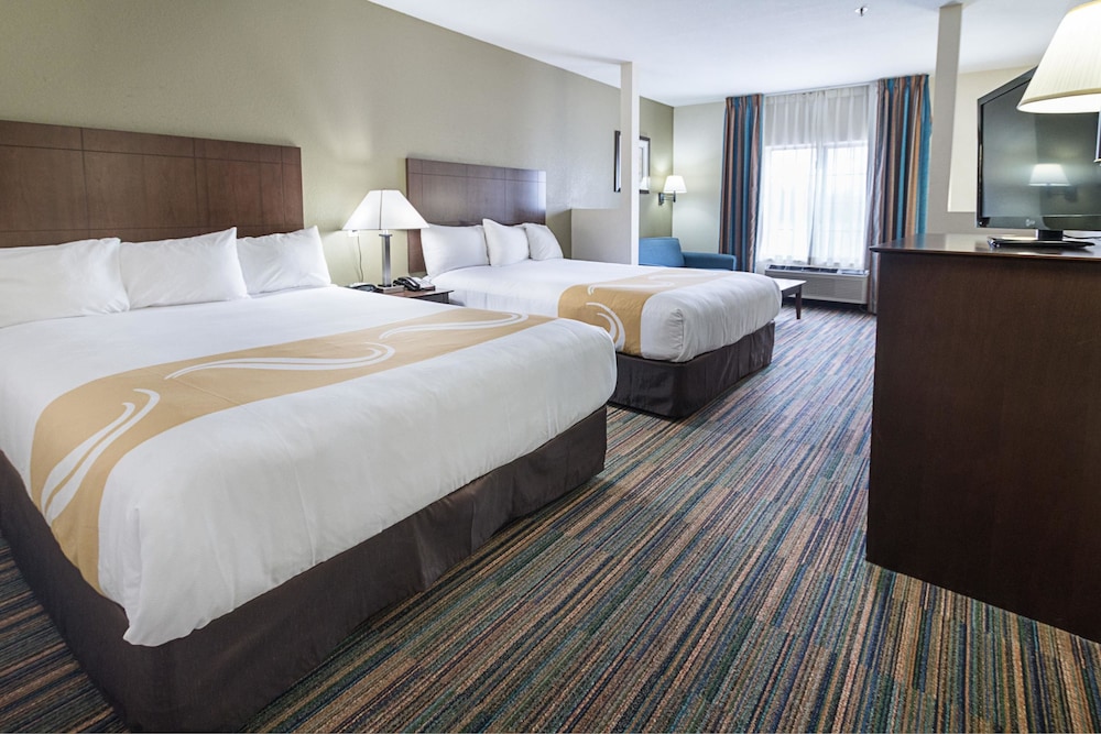 Suite, 2 Queen Beds, Non Smoking - Photo 1