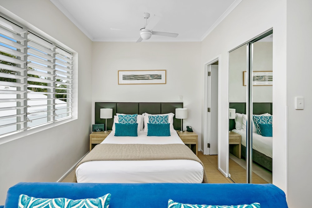 1 Bedroom Studio - Photo 3