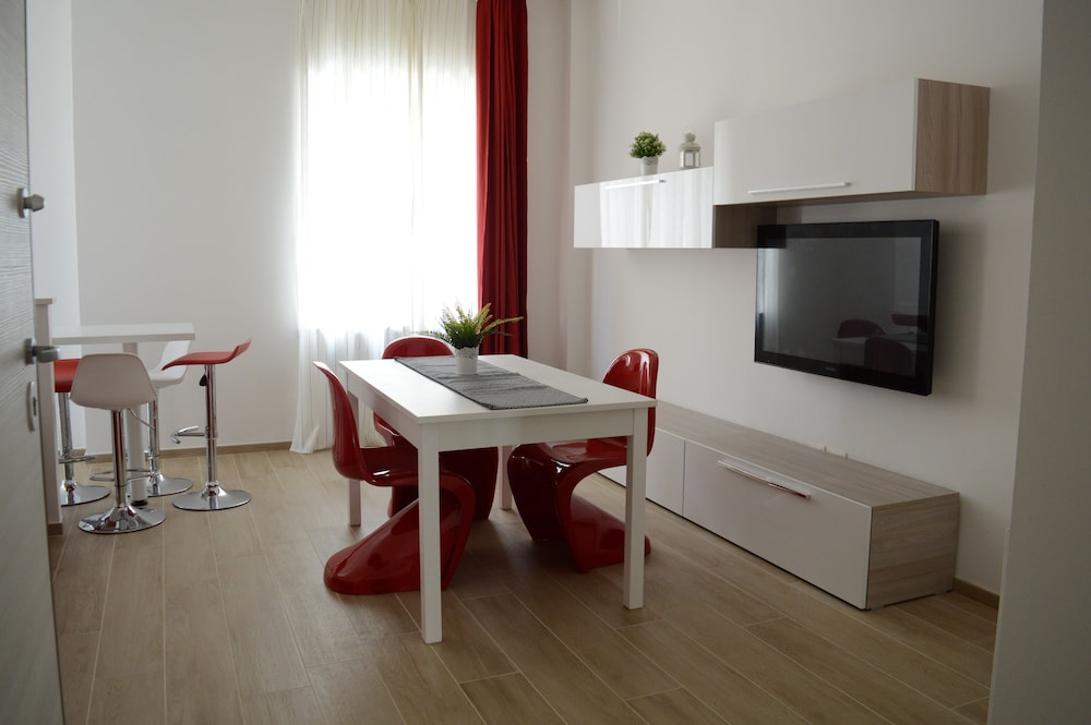 Apartment (Il bacio) photo 2