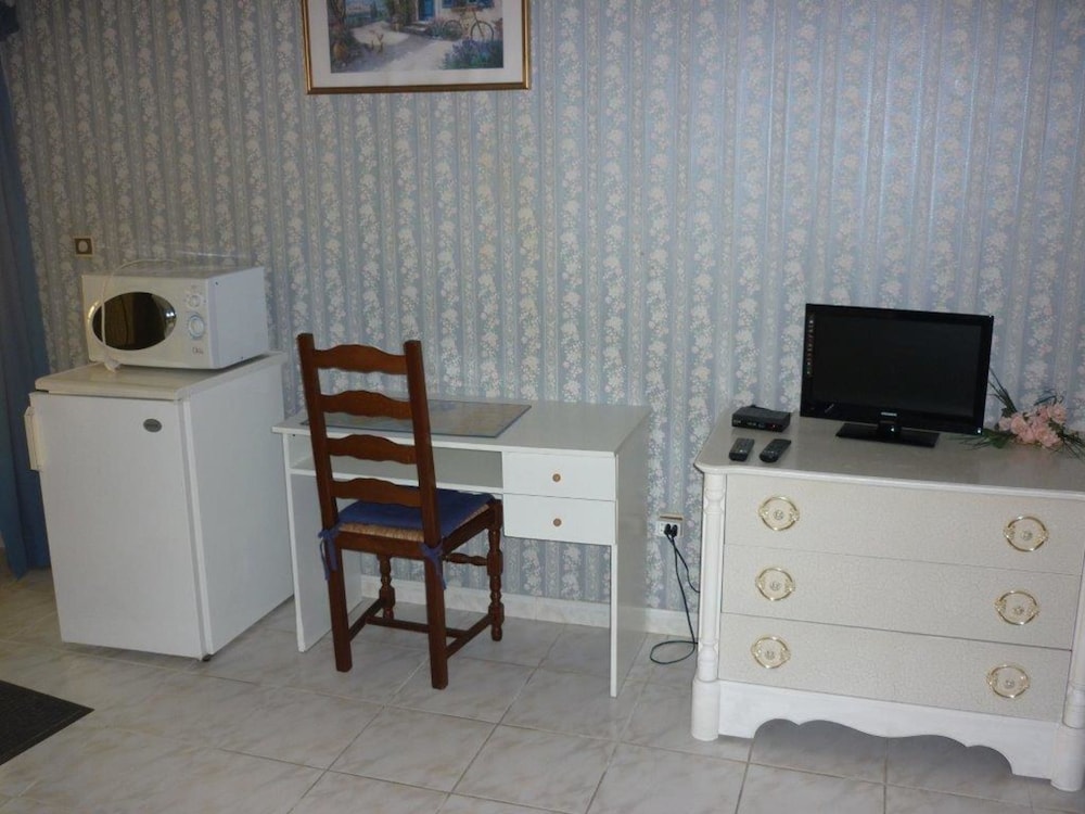 Double Room - Photo 4