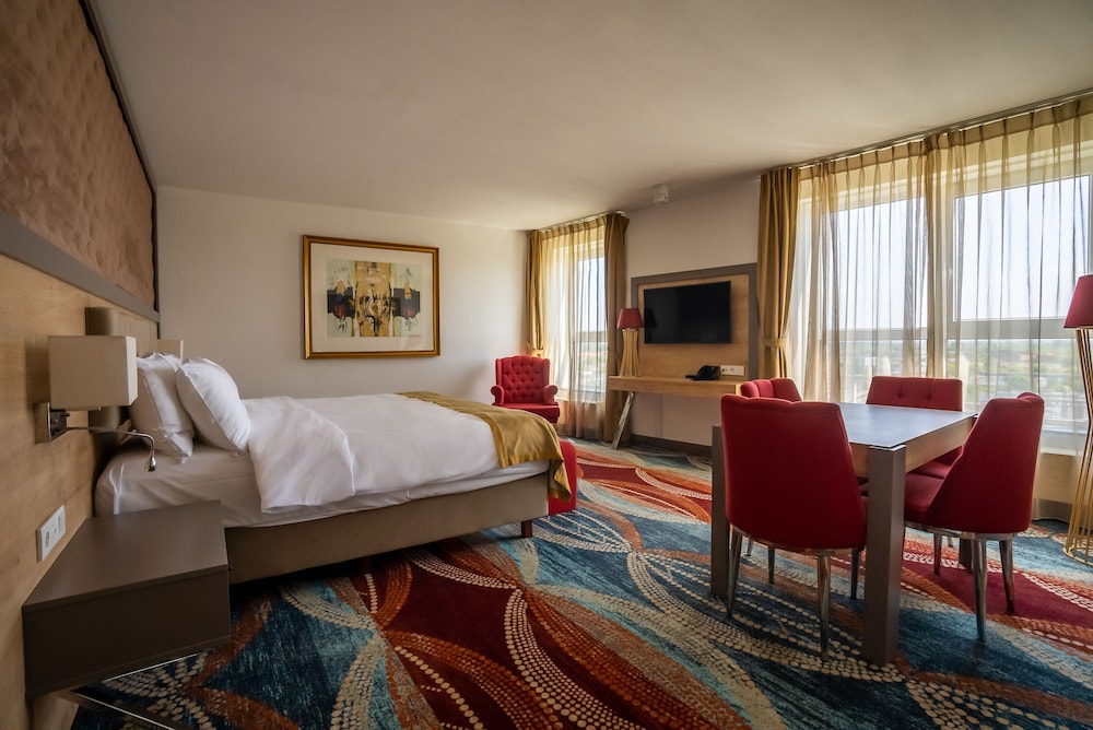 Quadruple Room - Photo 1