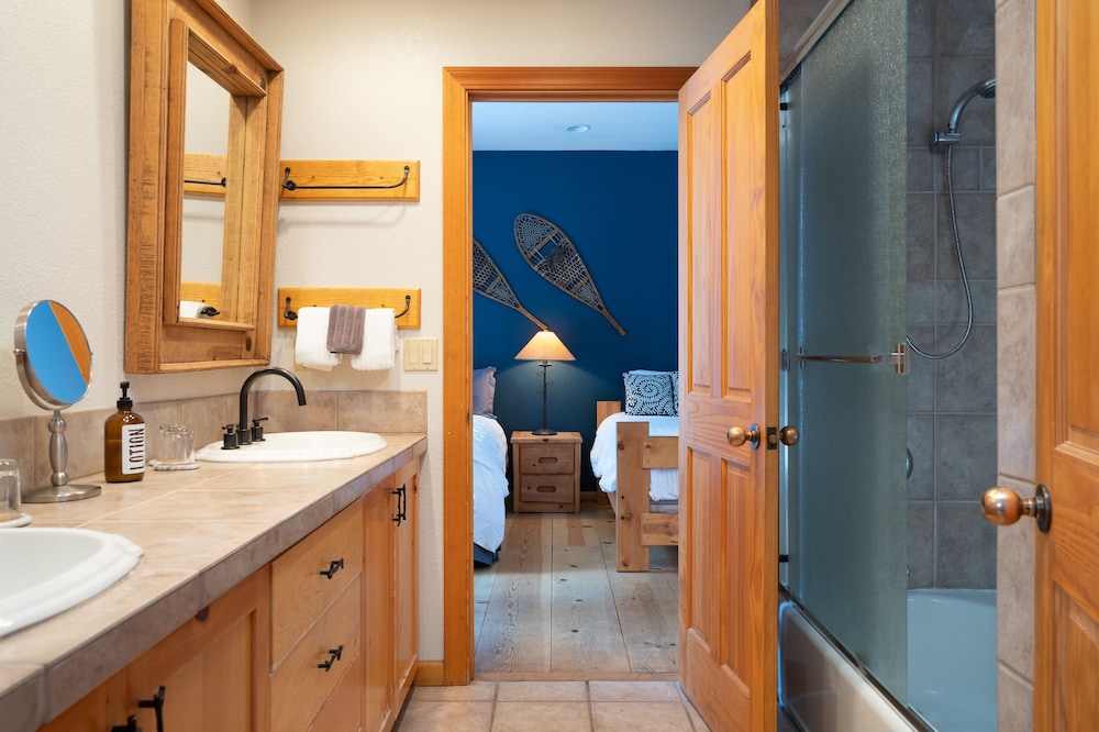 Cabin, Multiple Beds, Kitchenette, Garden View, photo 6