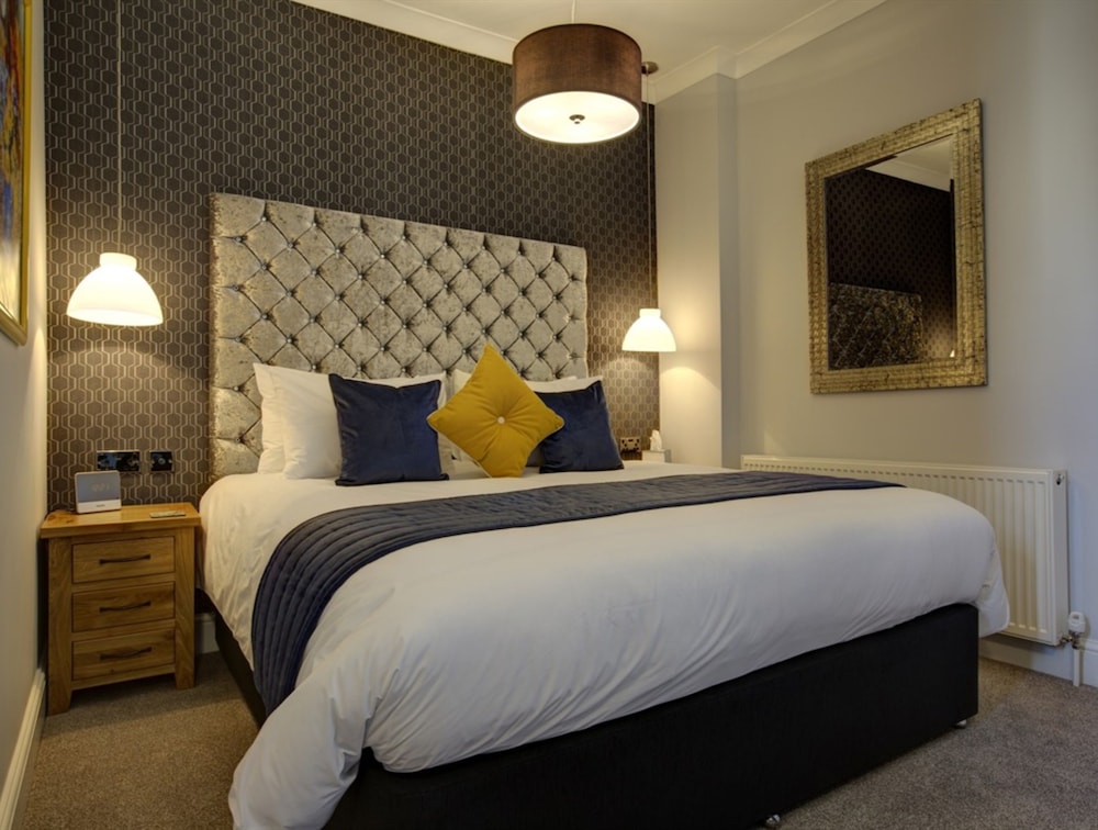 Double Room (Room 4 -  1st Floor) photo 3