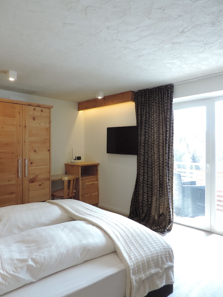 Double Room, Mountain View (Genziana) photo 3