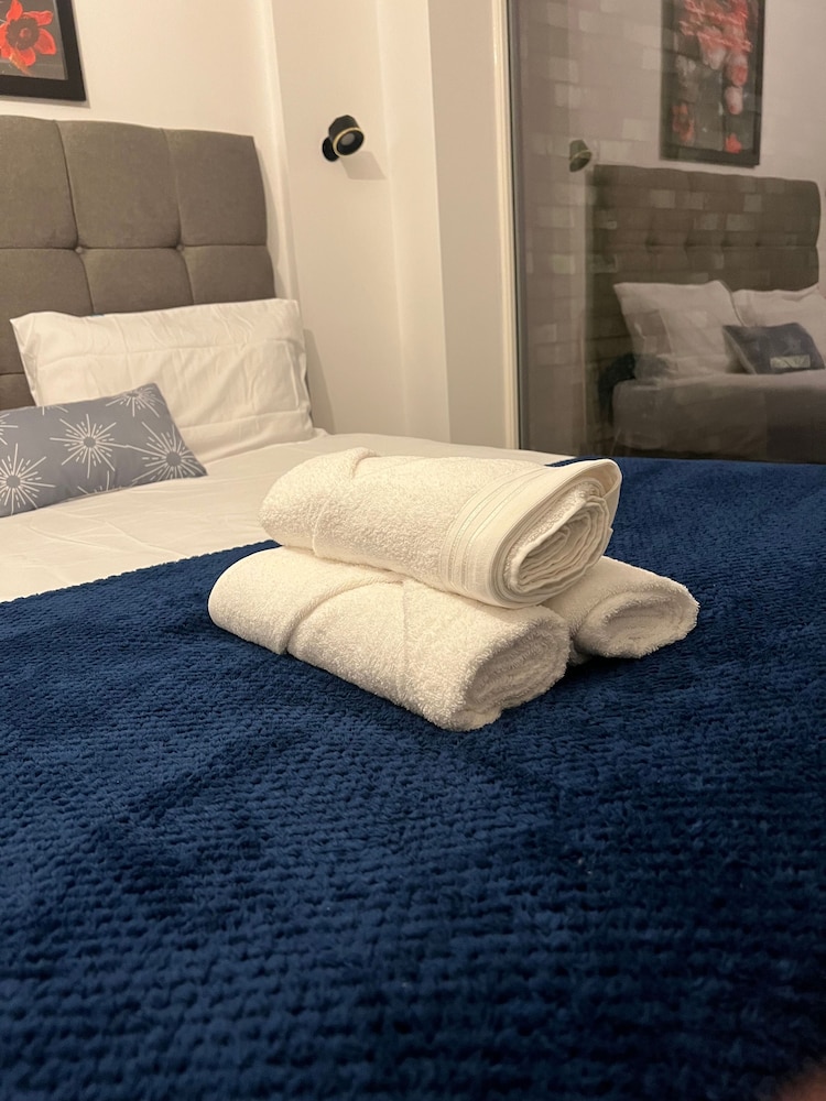 Modern 1-bed Apt in Harrow Near Heathrow Airport & Wembley, Bilde 4
