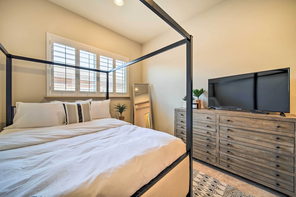 House (4 Bedrooms)